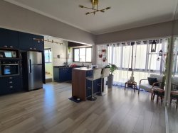 #088-10 - Apartamento para Venda em Santos - SP