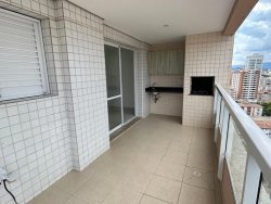 Apartamento de 3 dormitórios na Ponta da Praia Santos