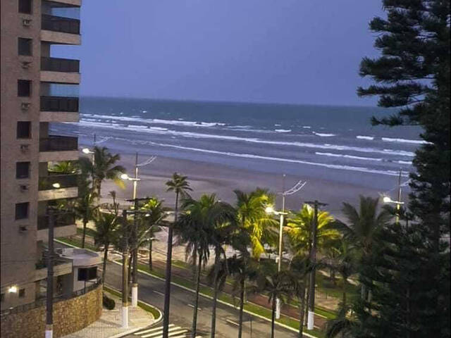#156 - Apartamento para Venda em Praia Grande - SP - 1