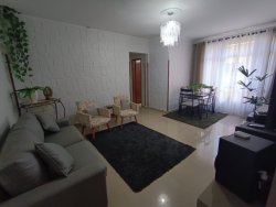 Apartamento de 2 dormitórios , Uma Vaga Demarcada, elevador 