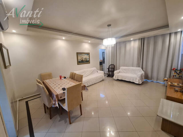 Apartamento à venda no Boqueirão em Santos
