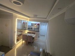Fachada do condomínio com lazer completo no Boqueirão, Santo