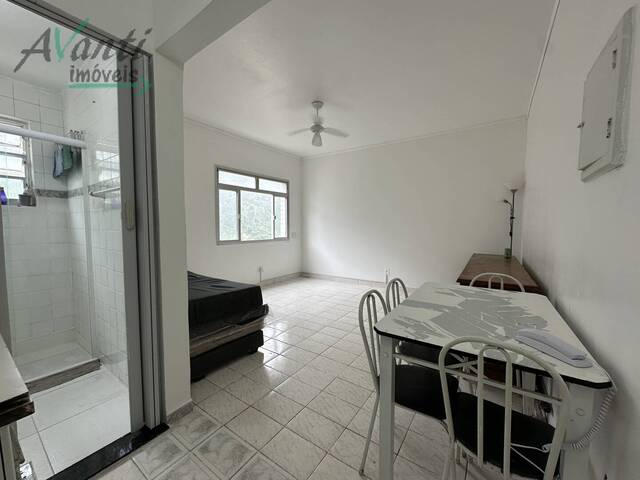 #272-11 - Apartamento para Venda em São Vicente - SP - 1
