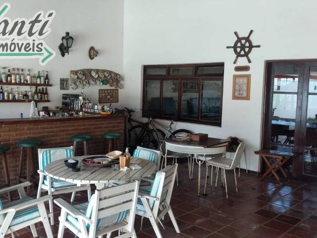 Casa à venda com 7 dormitórios  1 suíte 534 m² Pontal da