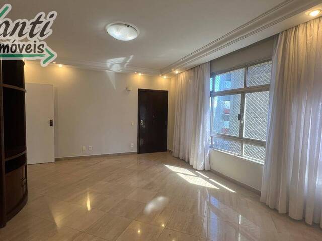 #473-1 - Apartamento para Venda em Santos - SP