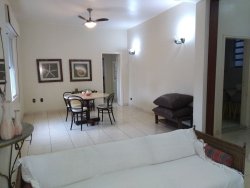 #166-7 - Apartamento para Venda em Santos - SP
