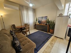 #215-2 - Apartamento para Venda em Santos - SP