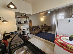 #215-2 - Apartamento para Venda em Santos - SP