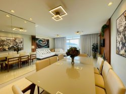 Apartamento de 3 dormitórios no Gonzaga, Santos. Vista mar, 