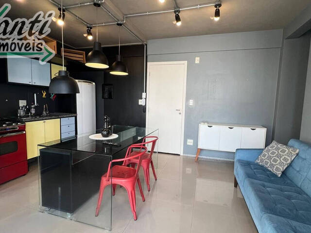 Apartamento de 1 dorm quadra da praia Ponta da Praia