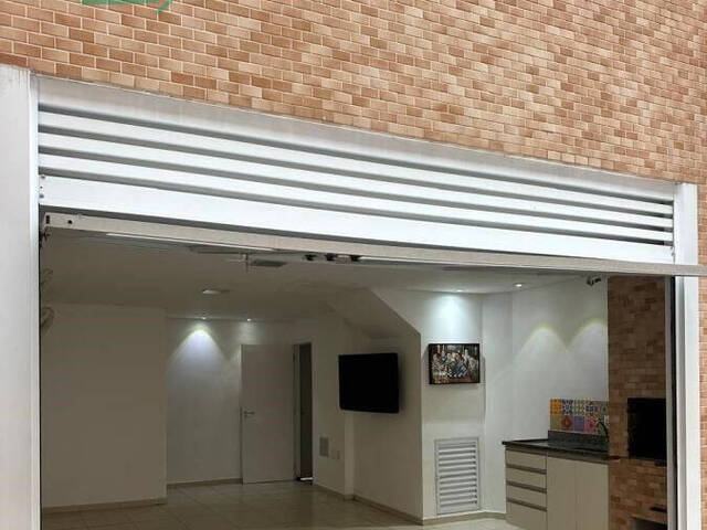 #213-11 - Casa para Venda em Santos - SP - 2