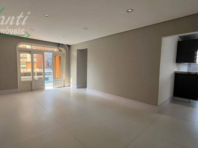 Apartamento modernizado na Ponta da Praia, Santos