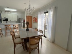 #056-10 - Apartamento para Venda em Santos - SP