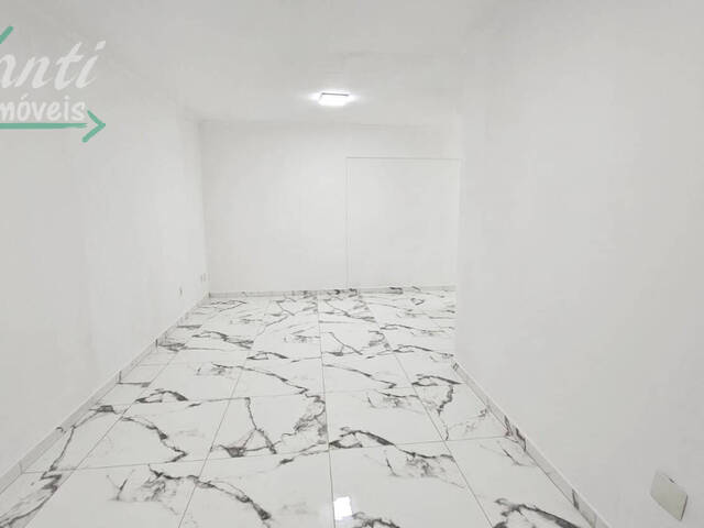 #017-10 - Apartamento para Venda em Santos - SP - 2