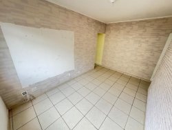 #250-11 - Apartamento para Venda em Santos - SP - 2