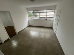 #249-11 - Apartamento para Venda em Santos - SP - 1