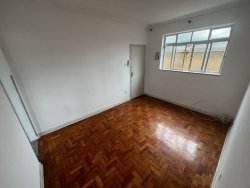 #249-11 - Apartamento para Venda em Santos - SP - 3