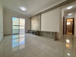 Venda em Vila Caiçara - Praia Grande