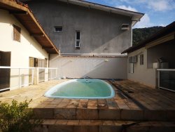 Venda em Guaiúba - Guarujá